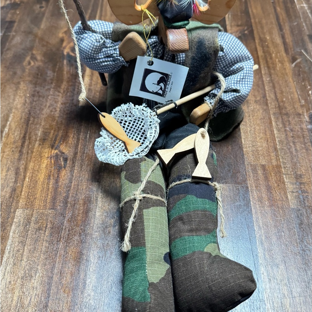 Wooden Moose Fisherman Doll in Camo Outfit - Picture 3 of 3